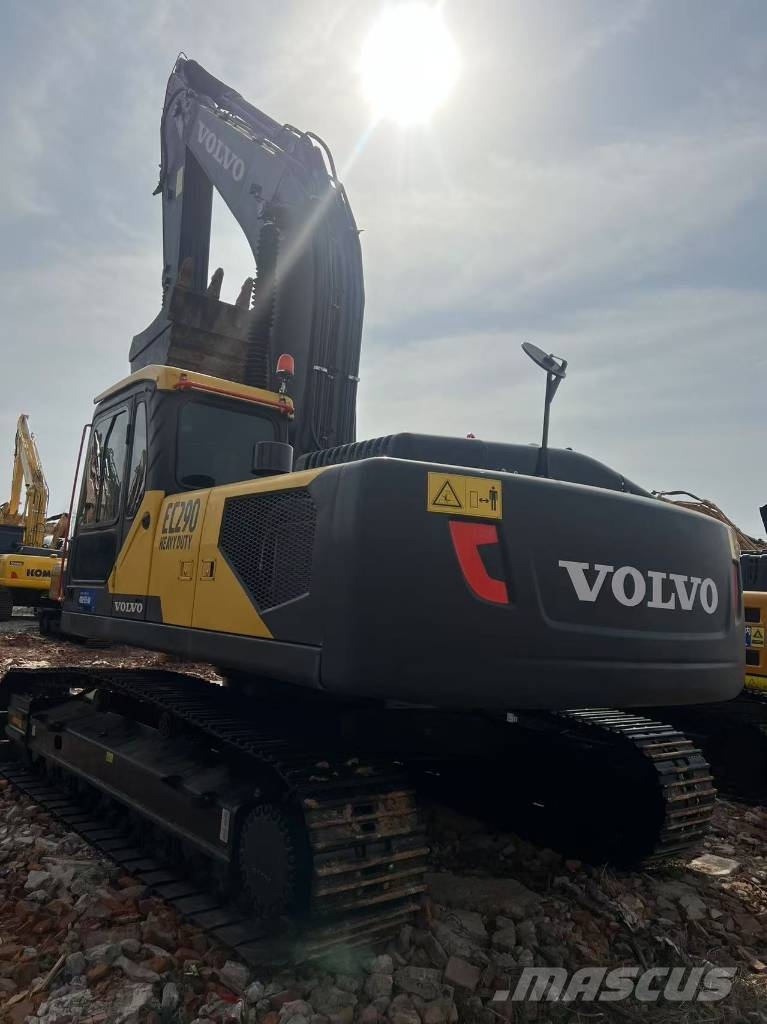Volvo EC 290 Roomikekskavaatorid