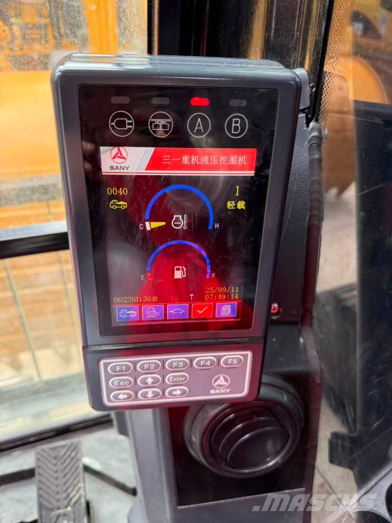 Sany SY 215 C Верижен екскаватор
