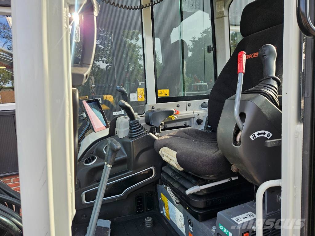 Takeuchi TB 335 R Mini Escavadoras <7t