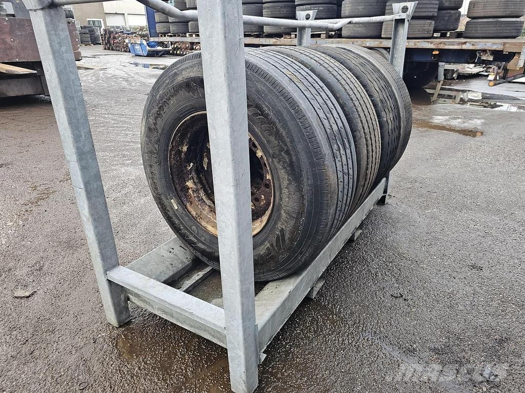 Firestone / LEAD / NEXT TREAD/ TRAILER TIRE. Transport Sonstige