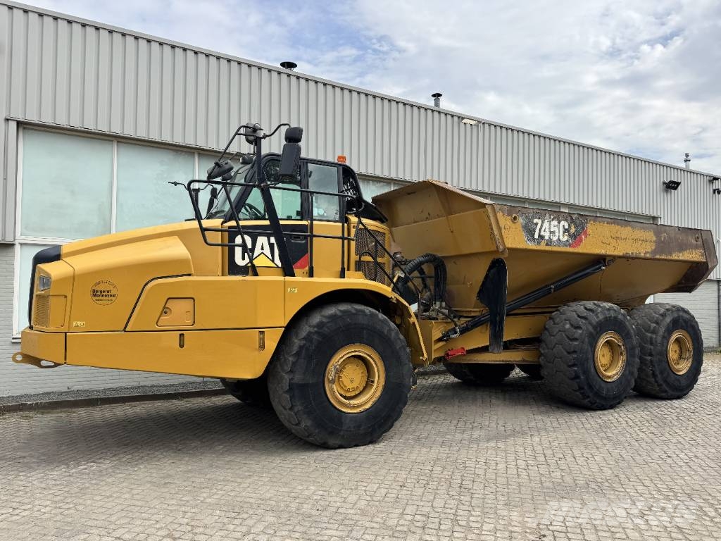 CAT 745 C Σπαστό Dump Truck ADT