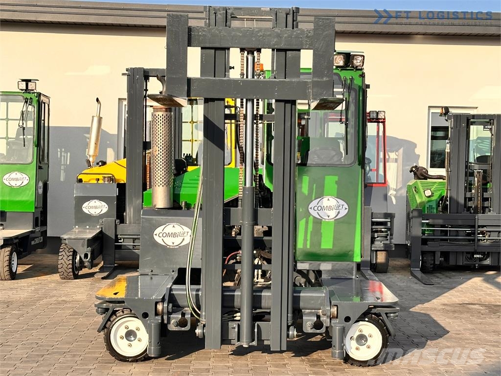 Combilift C3000 / DUPLEX / 4100MM / LPG / FREE LIFT / LIKE N Nelitietrukit