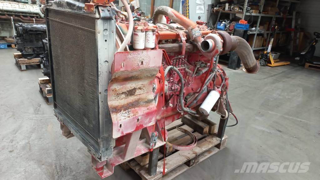 Volvo TD121G Motoren