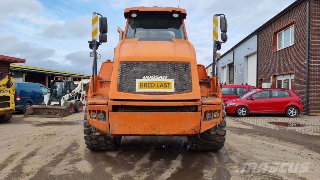 Doosan DA 30 Dúmpers articulados