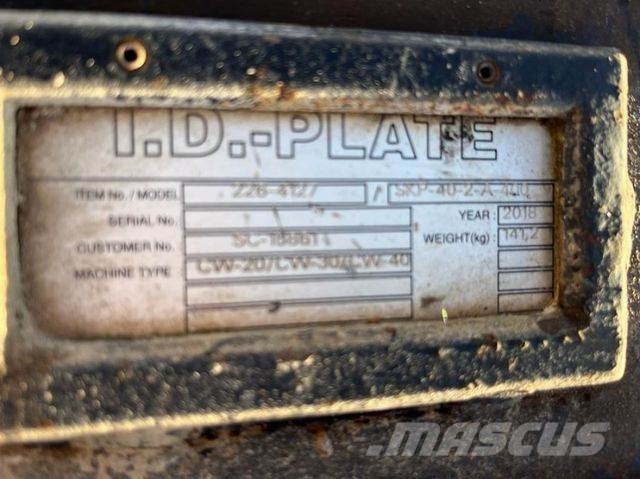 CAT Abbruchschere / Schere MP 324 CC Backe Baumaschi Навесные резаки асфальта
