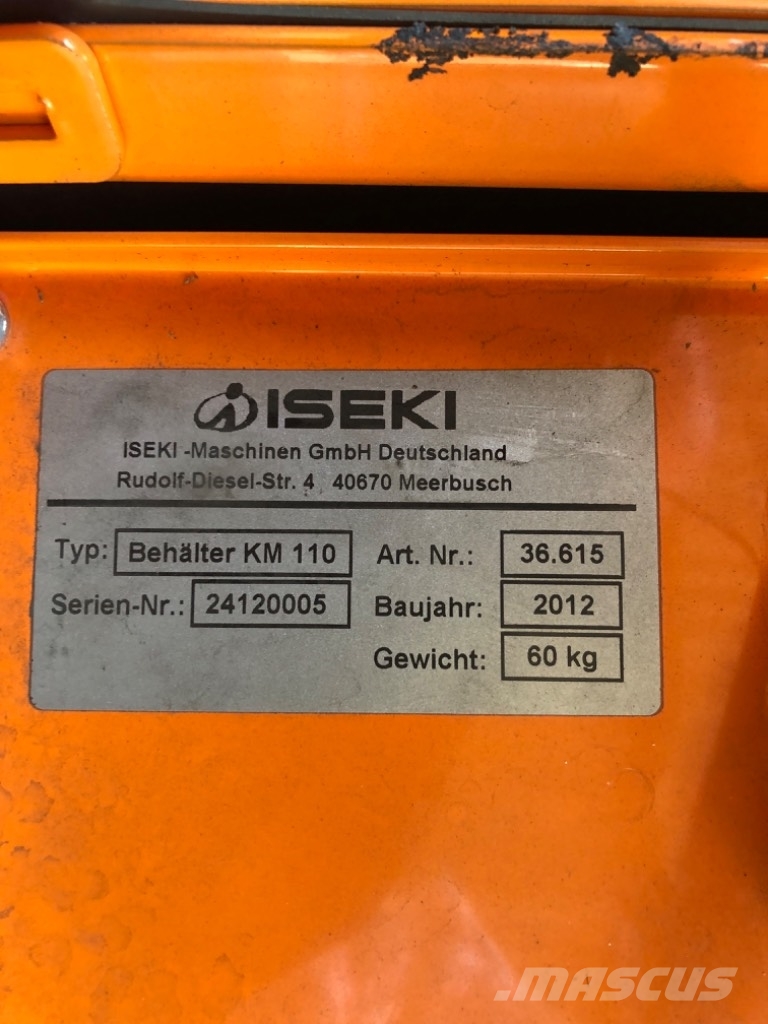 Iseki KM 110 Kehrgutbehälter für Iseki Kehrmaschine Šlavimo technika