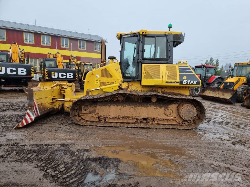 Komatsu D 61 PX-23 Buldooserid