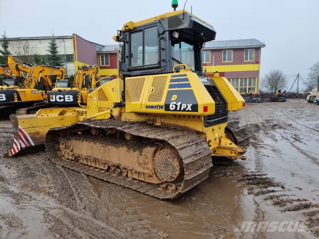 Komatsu D 61 PX-23 Buldooserid