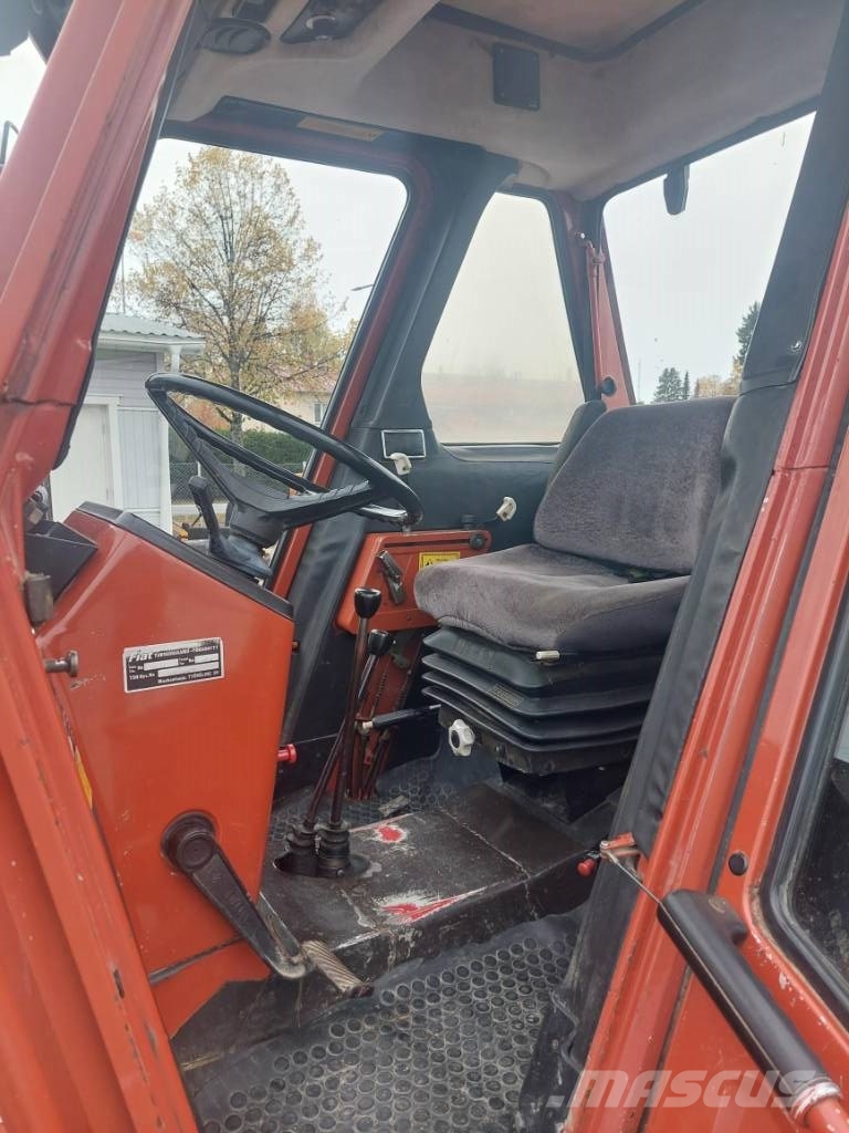 Fiat 680 H Трактори