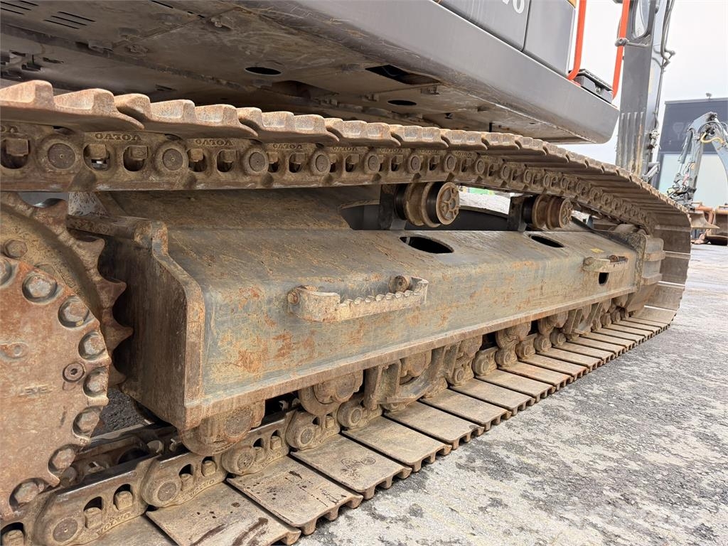 Volvo EC300EL Crawler excavators