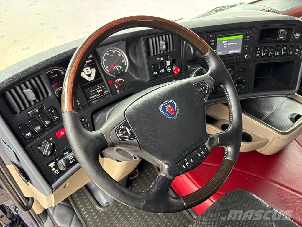 Scania R 580 8x4 RETARDER / FULL STEEL / BOX L=5576 mm Camiones bañeras basculantes o volquetes