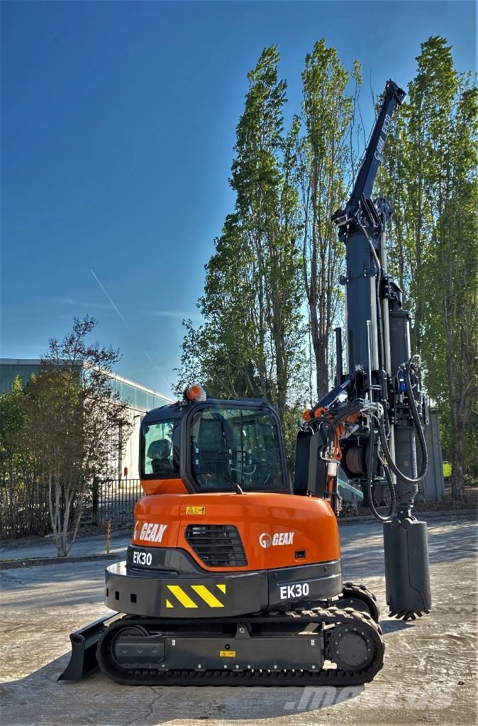 GEAX EK30 Paalutuskoneet