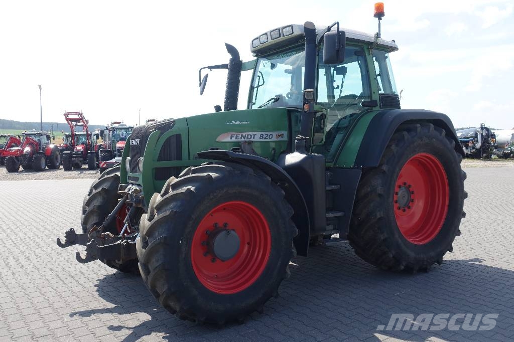Fendt 820 Vario TMS Tractors