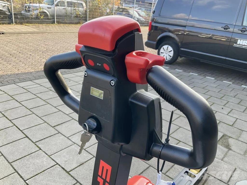 EP L154 1500KG NIEUWE PALLETWAGEN / HEFTRUCK Rankiniai hidrauliniai vėžimėliai
