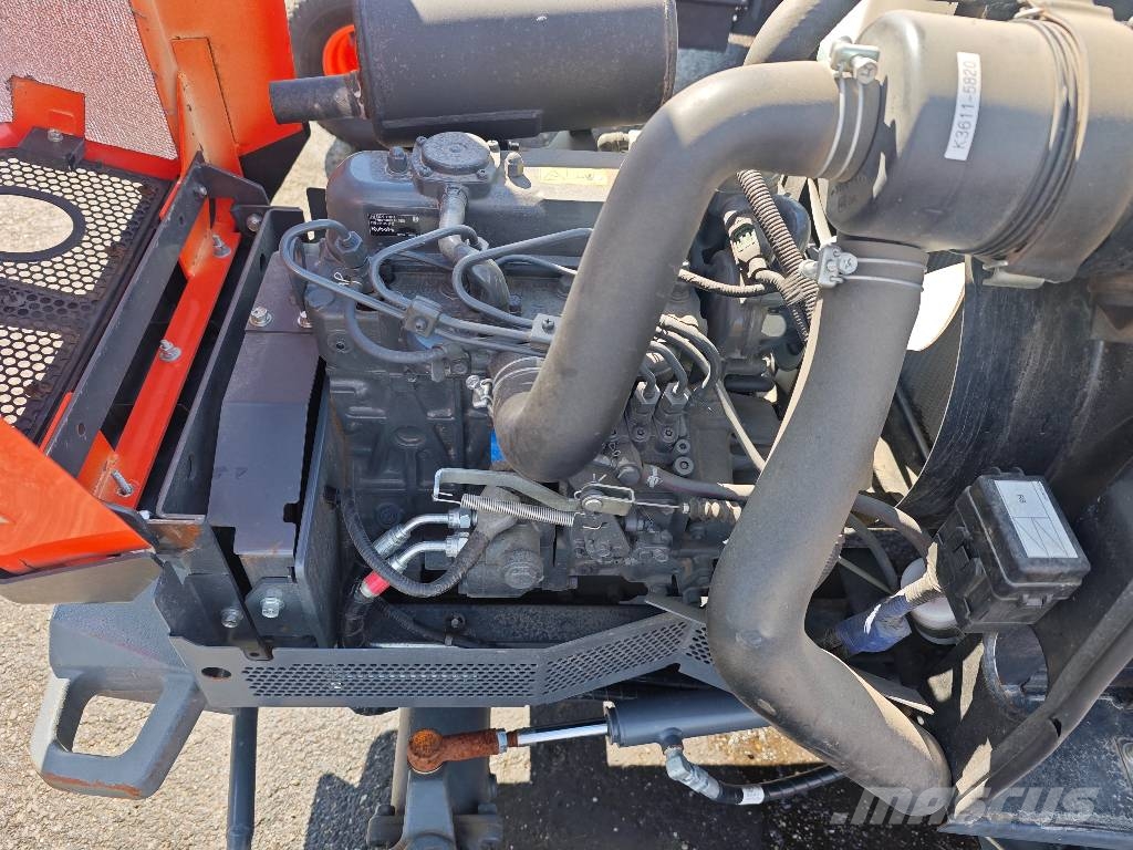 Kubota F 251 Tractores corta-césped