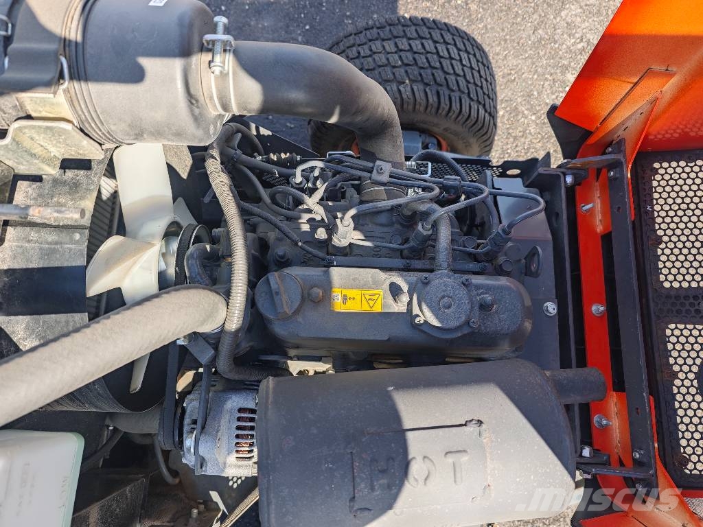 Kubota F 251 Tractores corta-césped