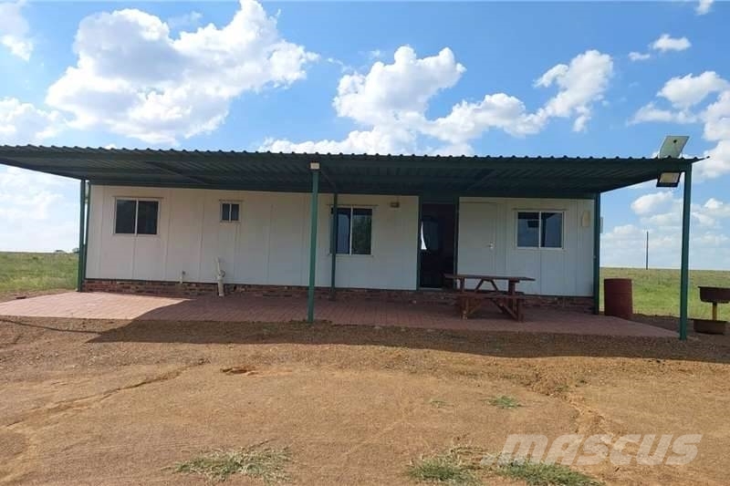 VIRAKS 2 Bedroom, one bathroom with open plan livi Anders