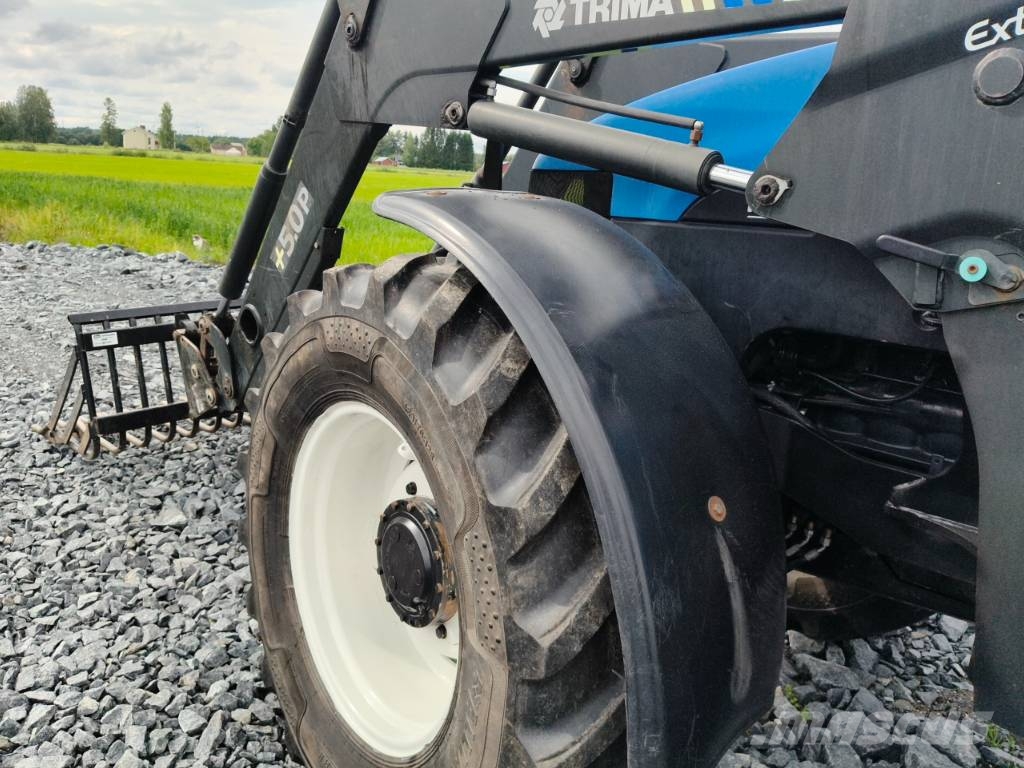 New Holland TM 125 Tracteur