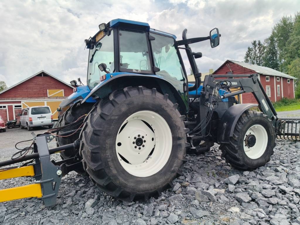 New Holland TM 125 Tracteur