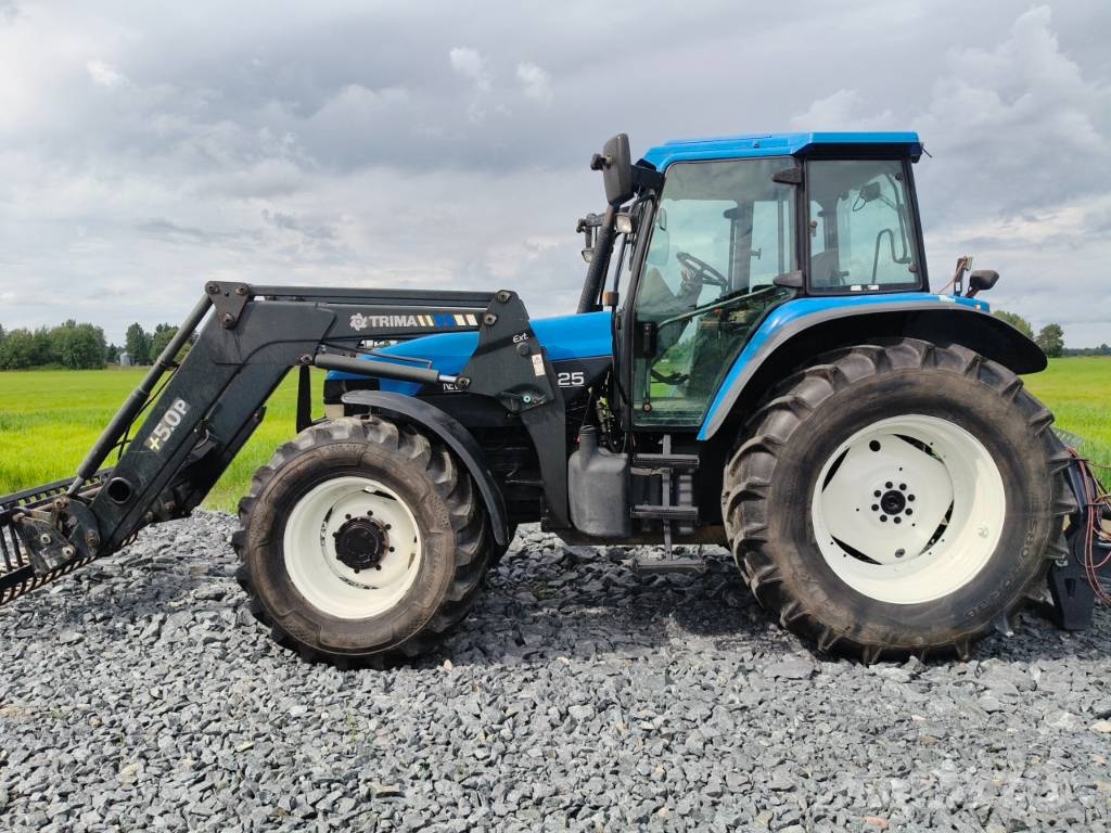 New Holland TM 125 Tracteur