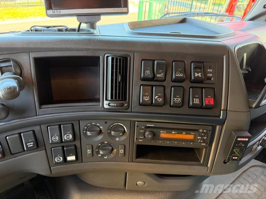 Volvo FH 420 8x4 PRITSCHE + 30m! KRAN FASSI F660 (6x) + Platformas/izkraušana no sāniem