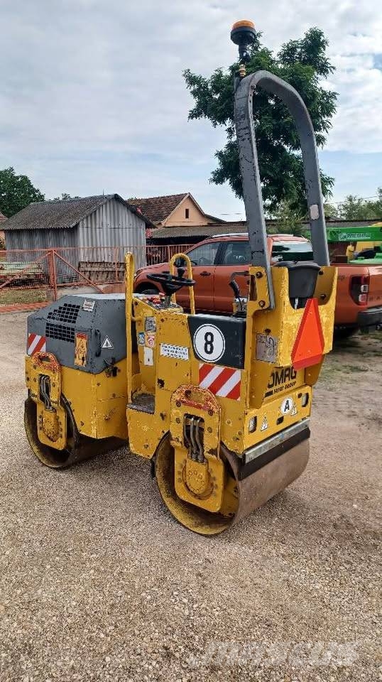 Bomag BW 80 AD-2 مداحل ثنائية الاسطوانة