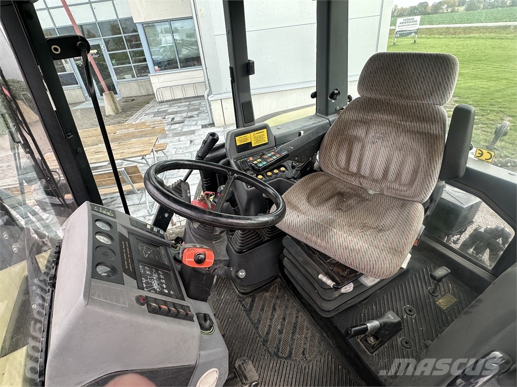 Hürlimann H909 XT DT Traktorer