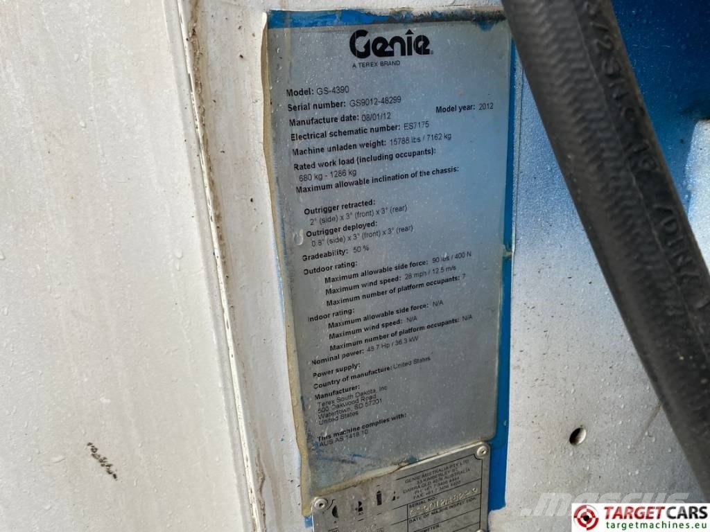 Genie GS-4390RT Diesel 4x4 Scissor Work Lift 1511cm Žirkliniai keltuvai