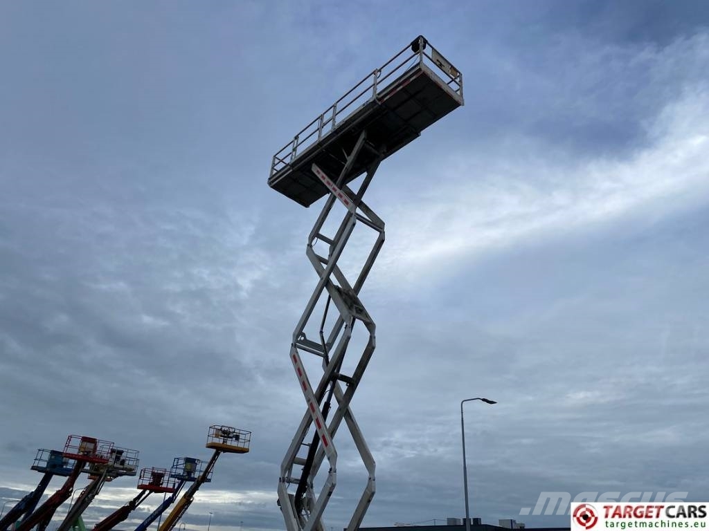 Genie GS-4390RT Diesel 4x4 Scissor Work Lift 1511cm Žirkliniai keltuvai