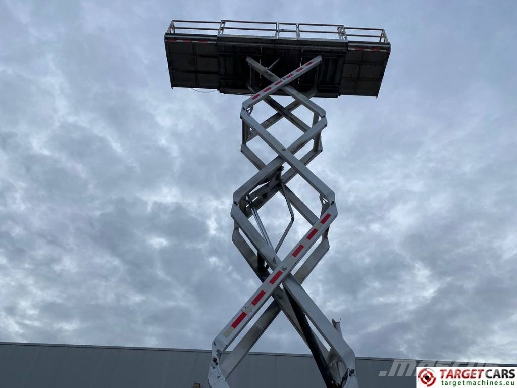 Genie GS-4390RT Diesel 4x4 Scissor Work Lift 1511cm Žirkliniai keltuvai