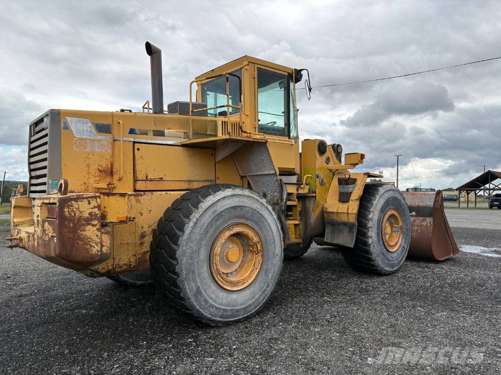 Volvo L 180 C لوادر بعجل