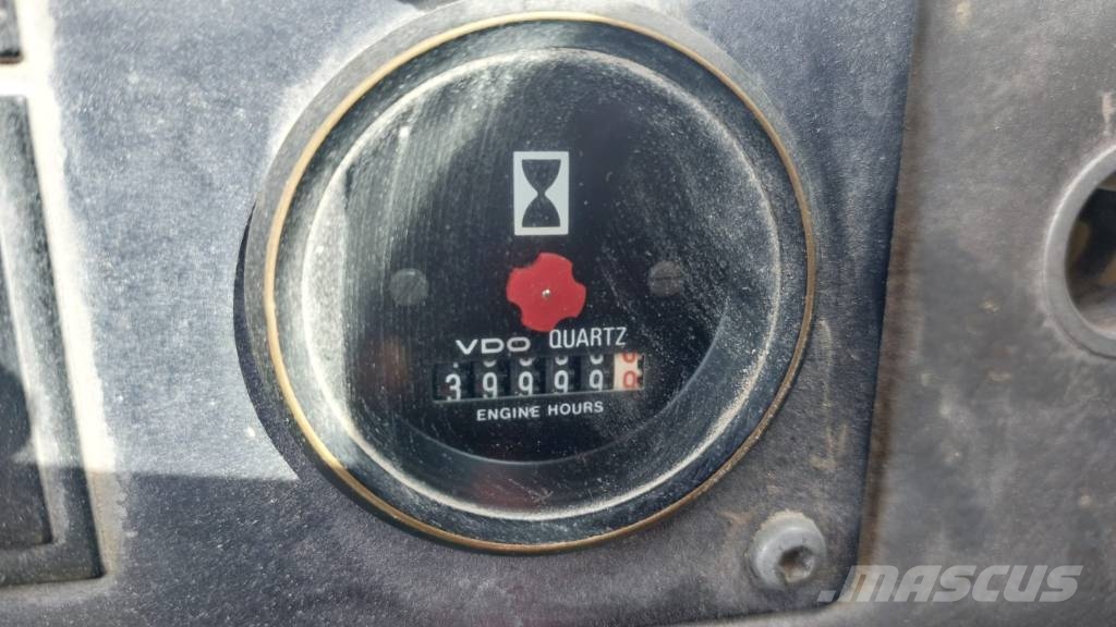 Volvo L 180 C لوادر بعجل