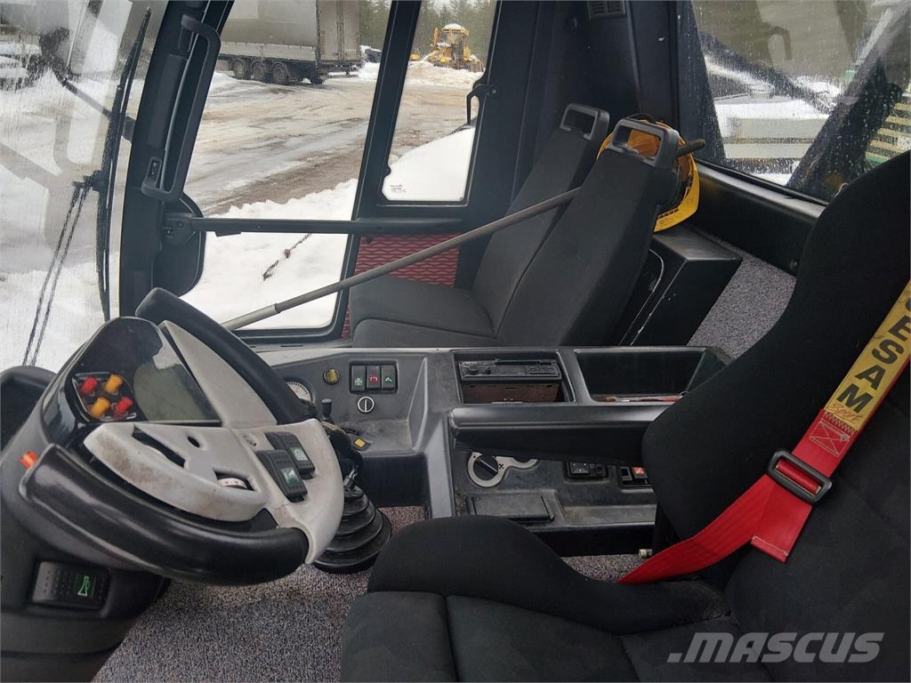 Prinoth Everest Power Tråkkemaskiner
