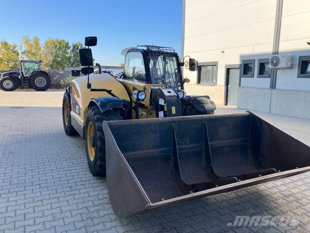 CAT TH 407 C AG Teleskopiskie manipulatori
