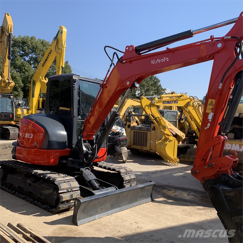 Kubota KX 163-5 Paletli ekskavatörler