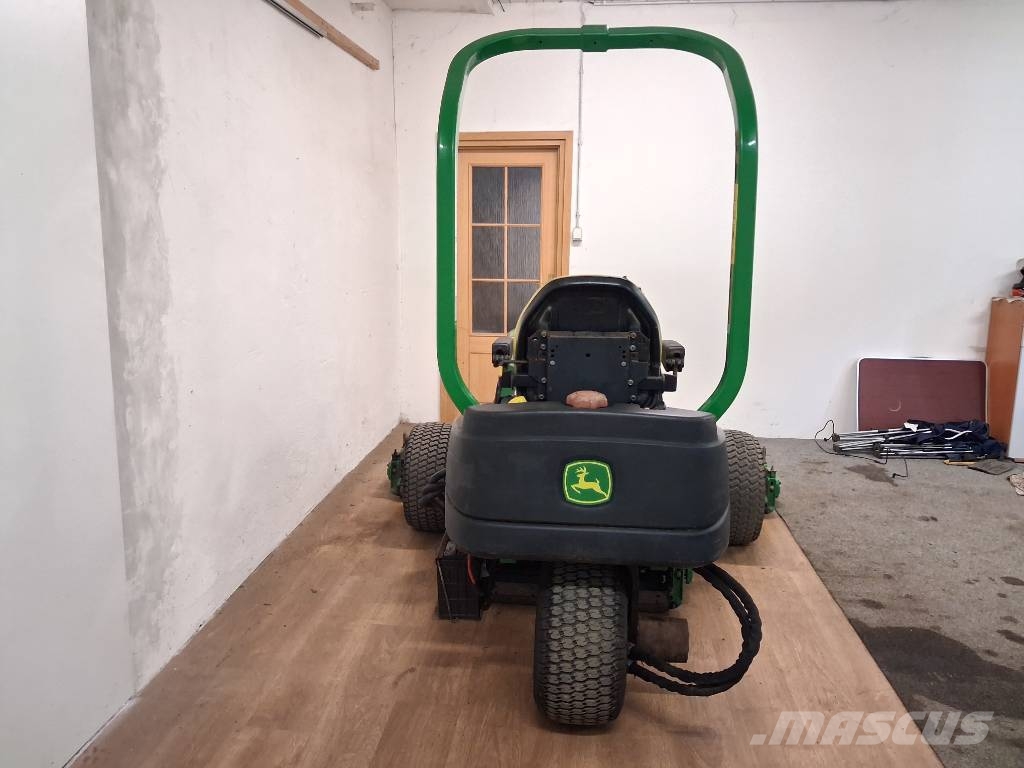John Deere 2653 B Косачки за Fairway