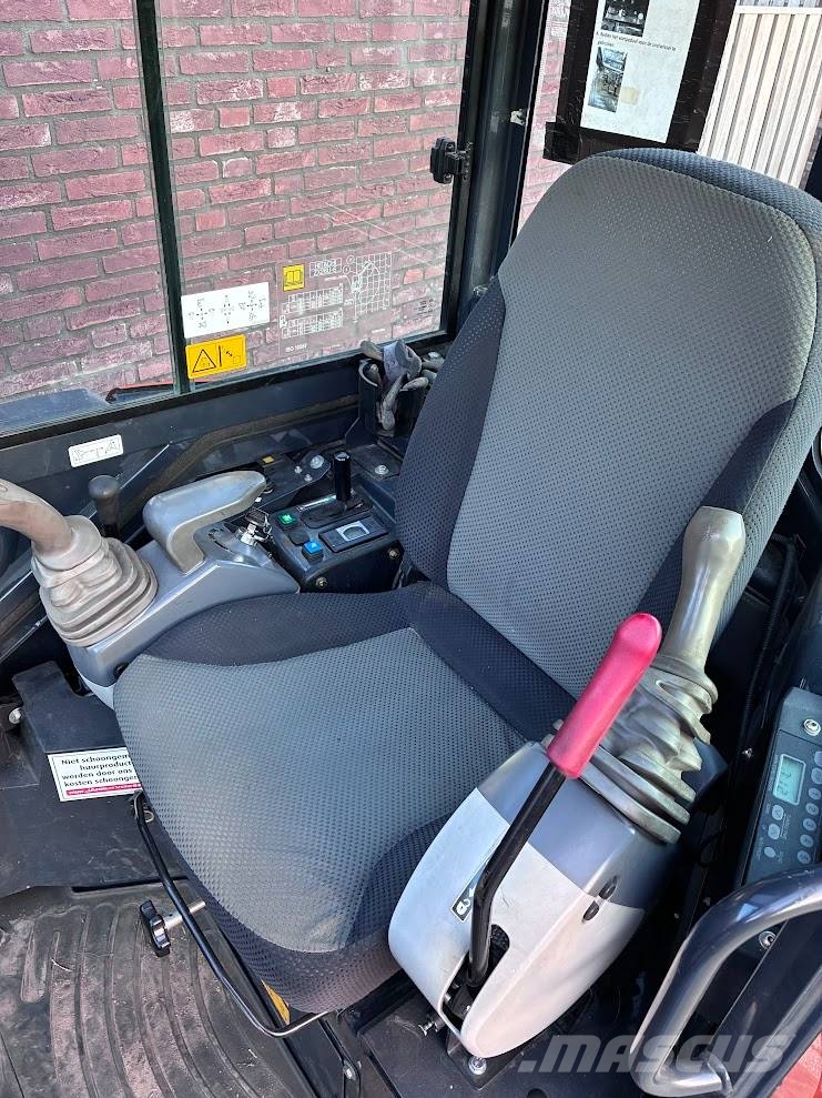 Hitachi ZX26u Mini excavators < 7t (Mini diggers)