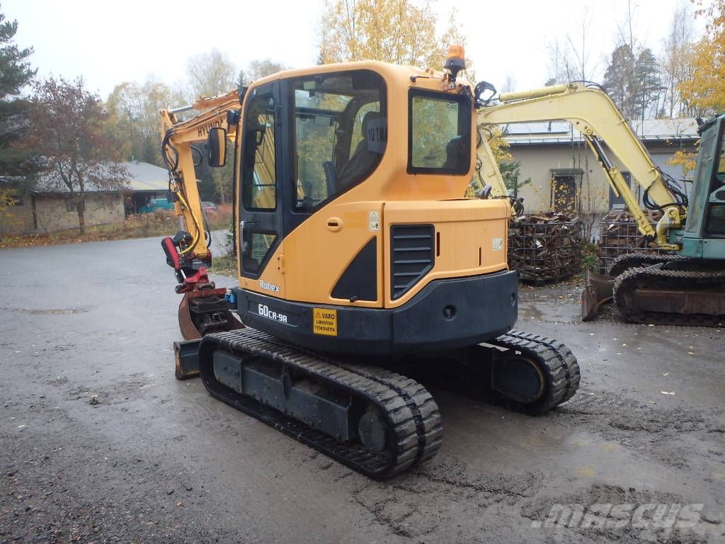 Hyundai Robex 60 CR-9 A pyörittäjä, 3 kauhaa ja koura Minigraafmachines < 7t