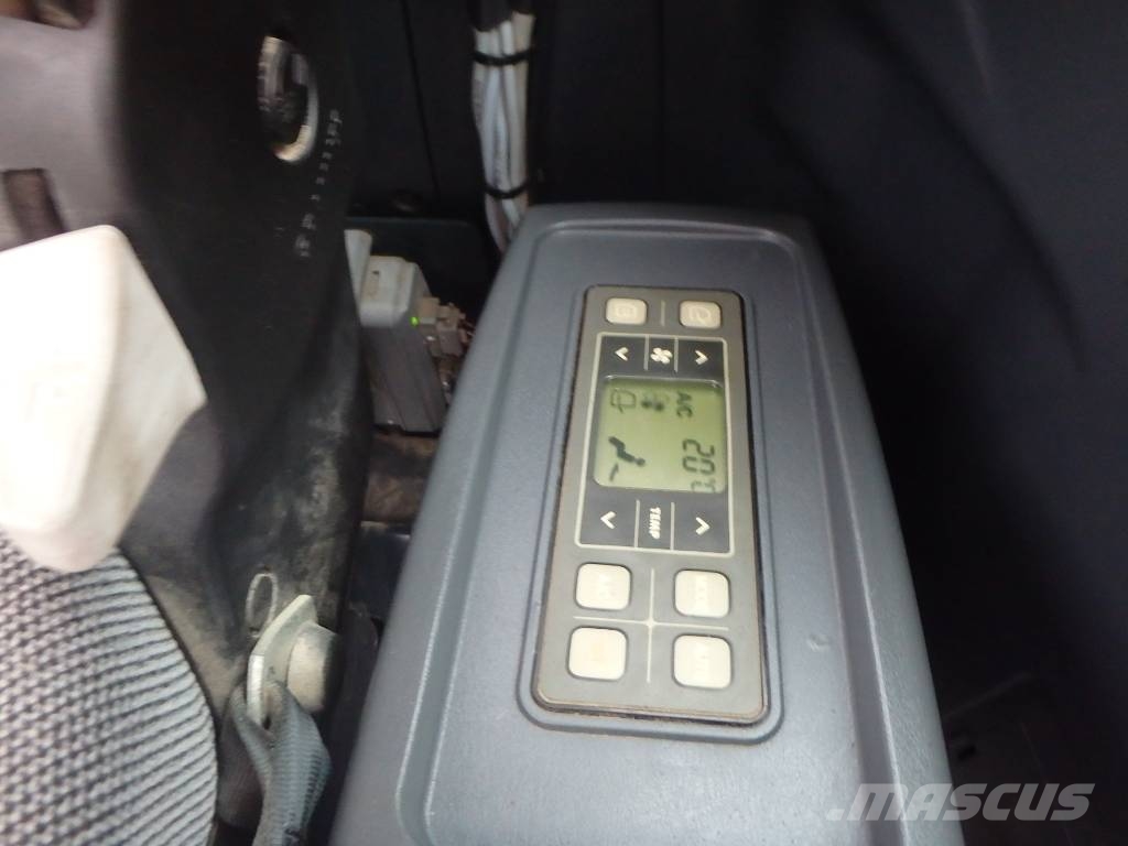 Hyundai Robex 60 CR-9 A pyörittäjä, 3 kauhaa ja koura Minigraafmachines < 7t