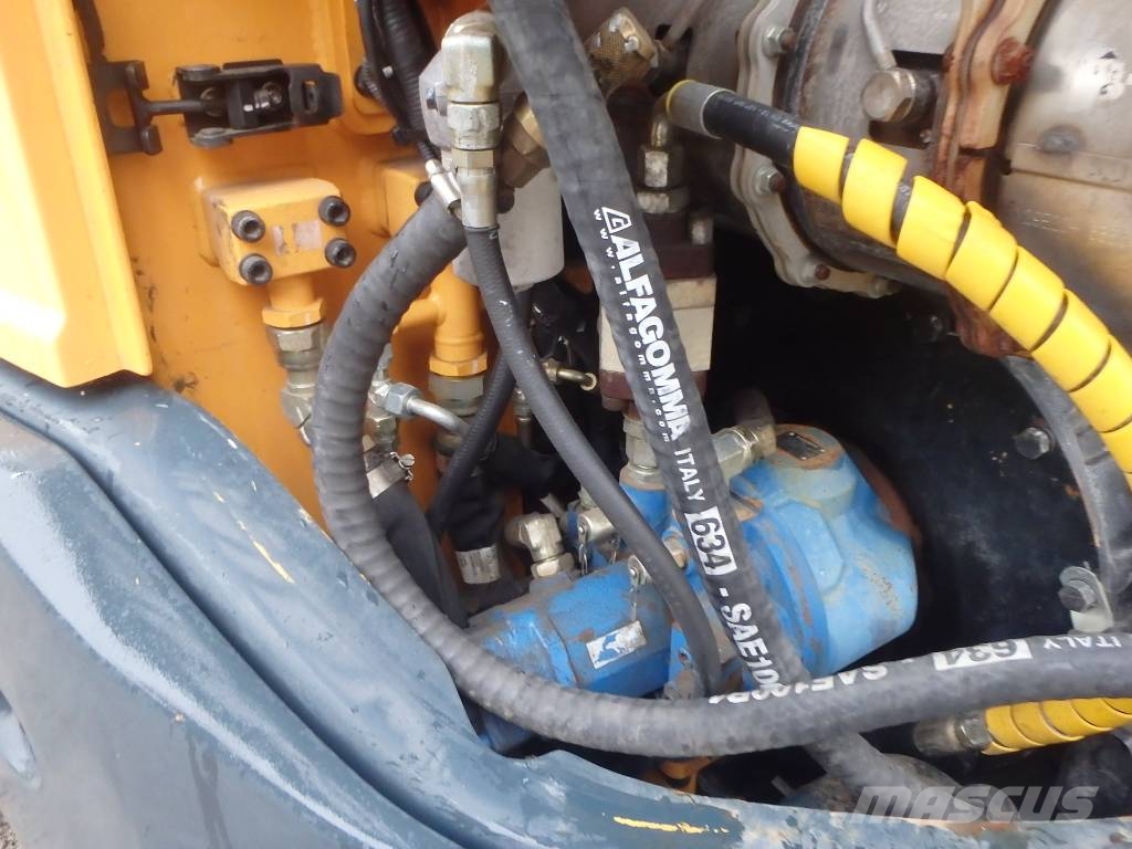 Hyundai Robex 60 CR-9 A pyörittäjä, 3 kauhaa ja koura Minigraafmachines < 7t