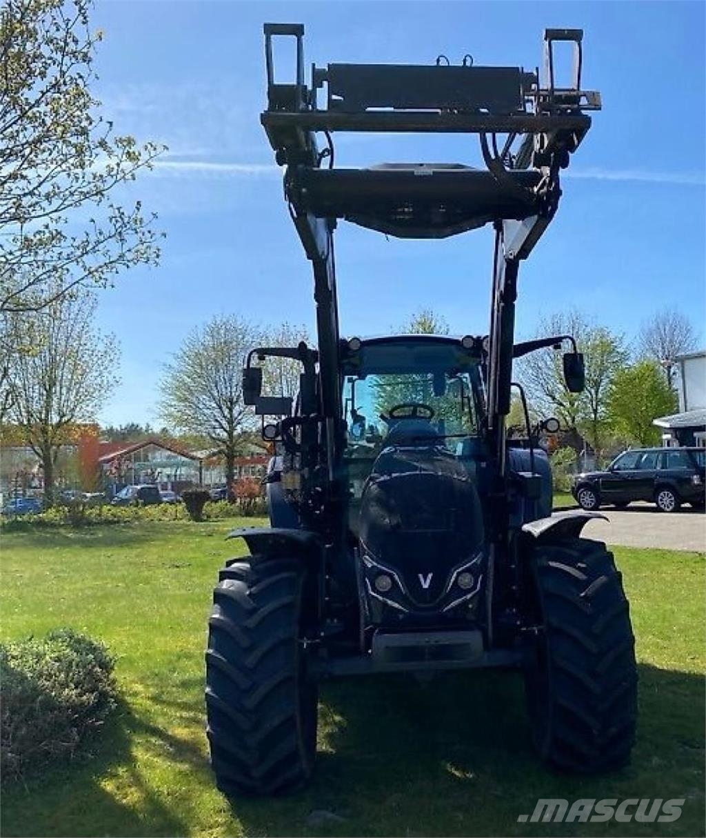 Valtra A105 + ALÖ G4S DME Frontlader 拖拉机/农用车