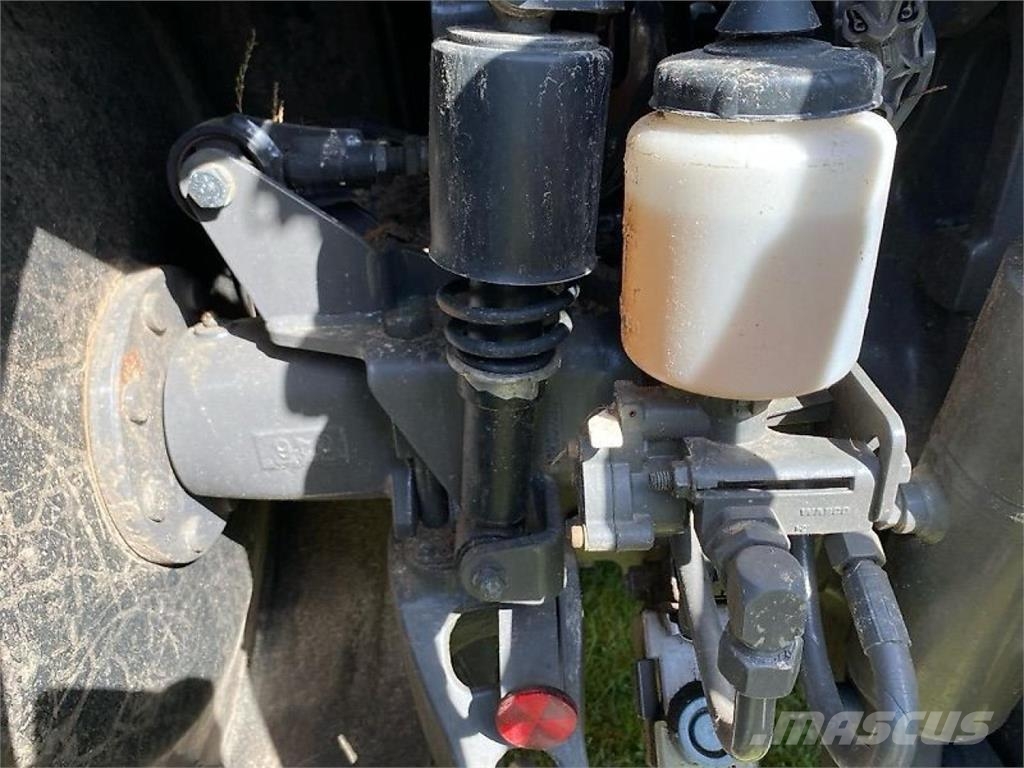 Valtra A105 + ALÖ G4S DME Frontlader 拖拉机/农用车