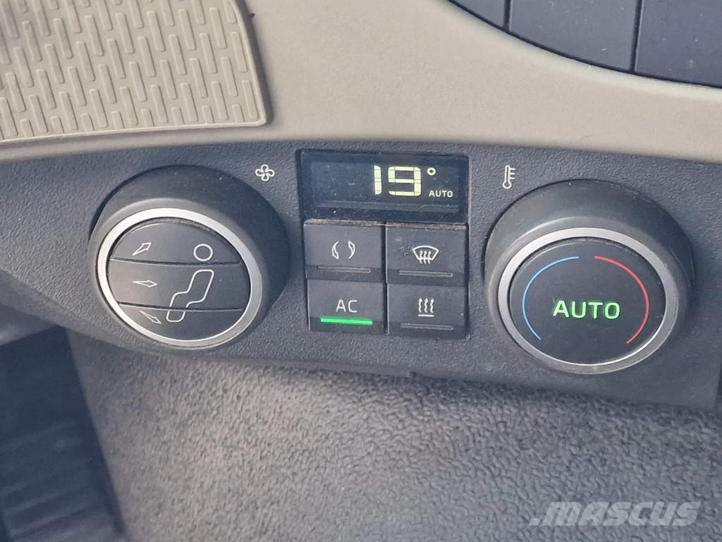 Volvo FM 460 6x2 - Carrier 1250 Frigo - Full air - 5.60 Camiones con temperatura controlada