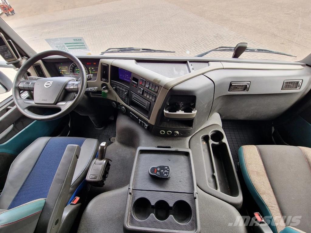 Volvo FM 460 6x2 - Carrier 1250 Frigo - Full air - 5.60 Camiones con temperatura controlada