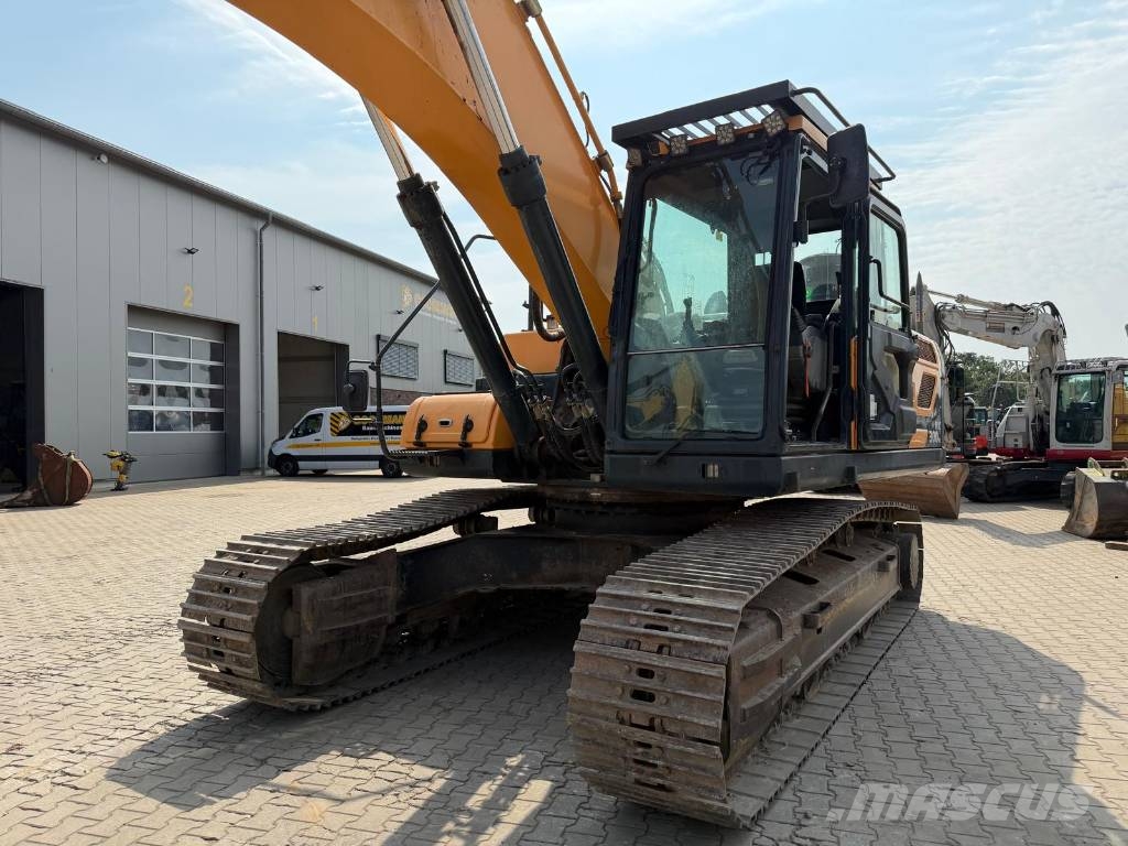 Hyundai HX 300 Excavadoras sobre orugas