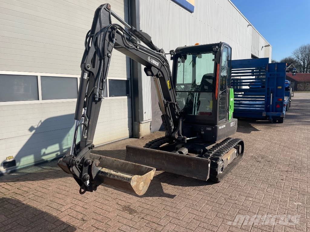 Limach E27.1 Minigraafmachines < 7t