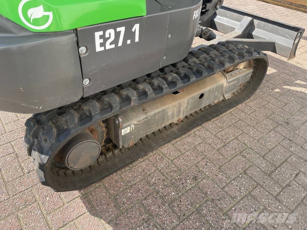 Limach E27.1 Minigraafmachines < 7t