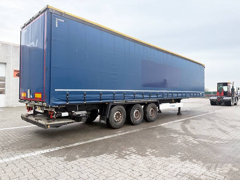 Krone 3 axle Curtainsider / Planenauflieger Tentinės puspriekabės