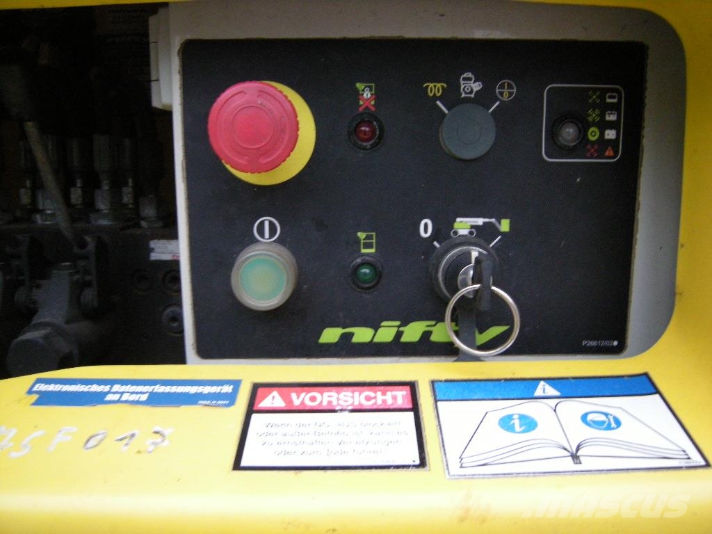 Niftylift Lift HR17 NE MK3 (0355) Kuukulkijat