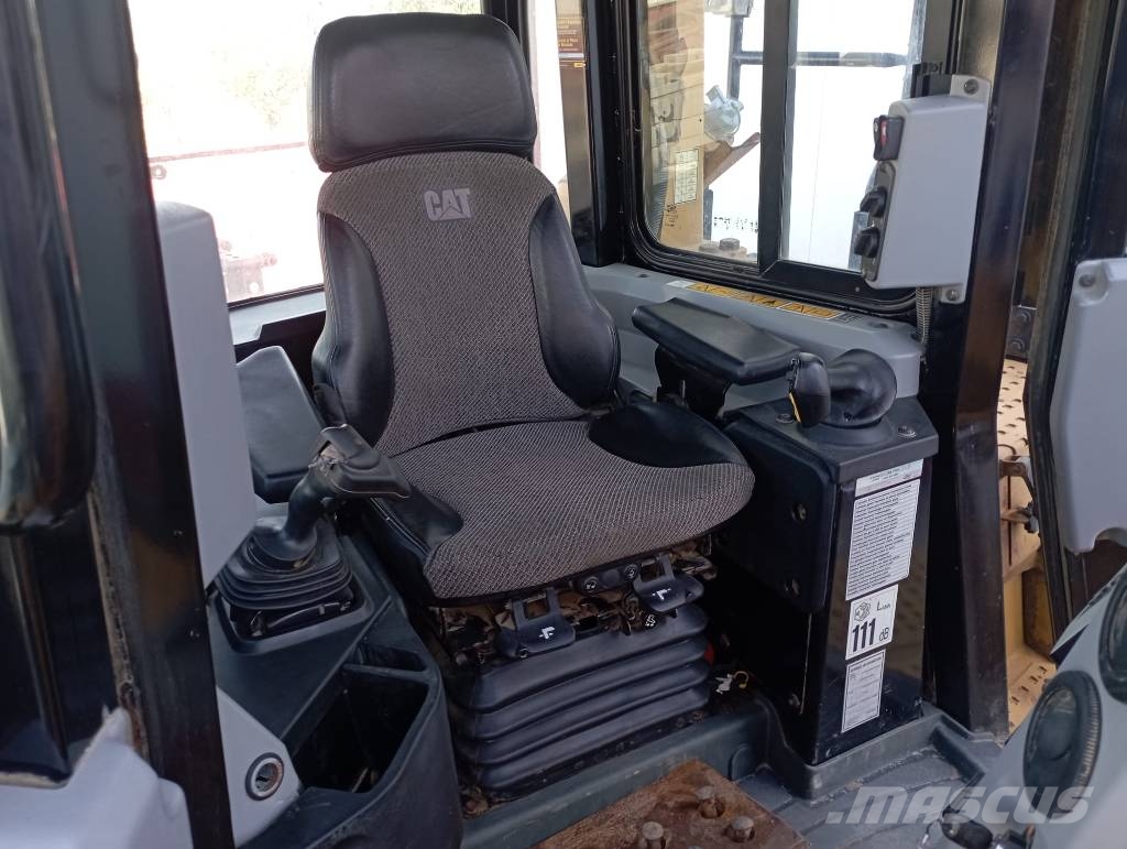 CAT D6T XL Bandschaktare